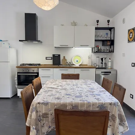 Anne-britt Apartment